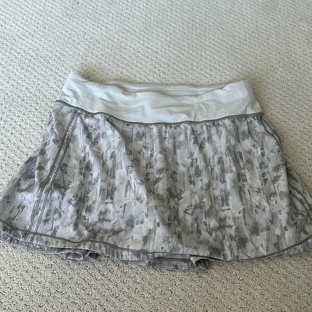 Lululemon Pace Rival mid rise skirt, *long size 6